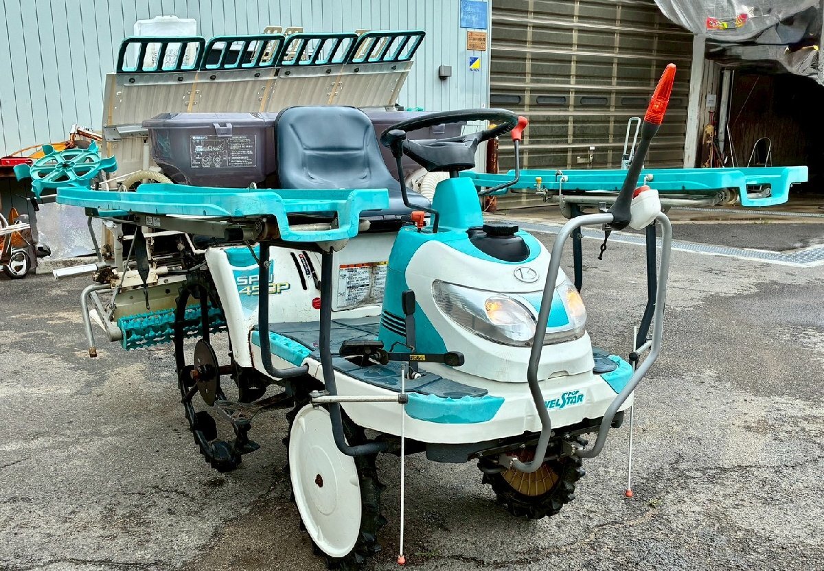 宮崎　クボタ 田植機 4条植え セル付き　6馬力 4WD 田植え機 動画あり クボタ 田植機 4条