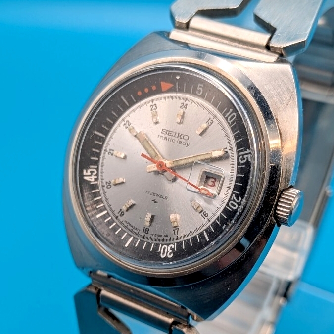 SEIKO 2517