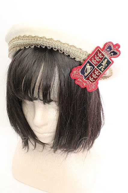 Preview of Angelic Pretty / British Emblem Wool Beret, Off-White, O-26-01-30-022-AP-AC-IG-ZT701