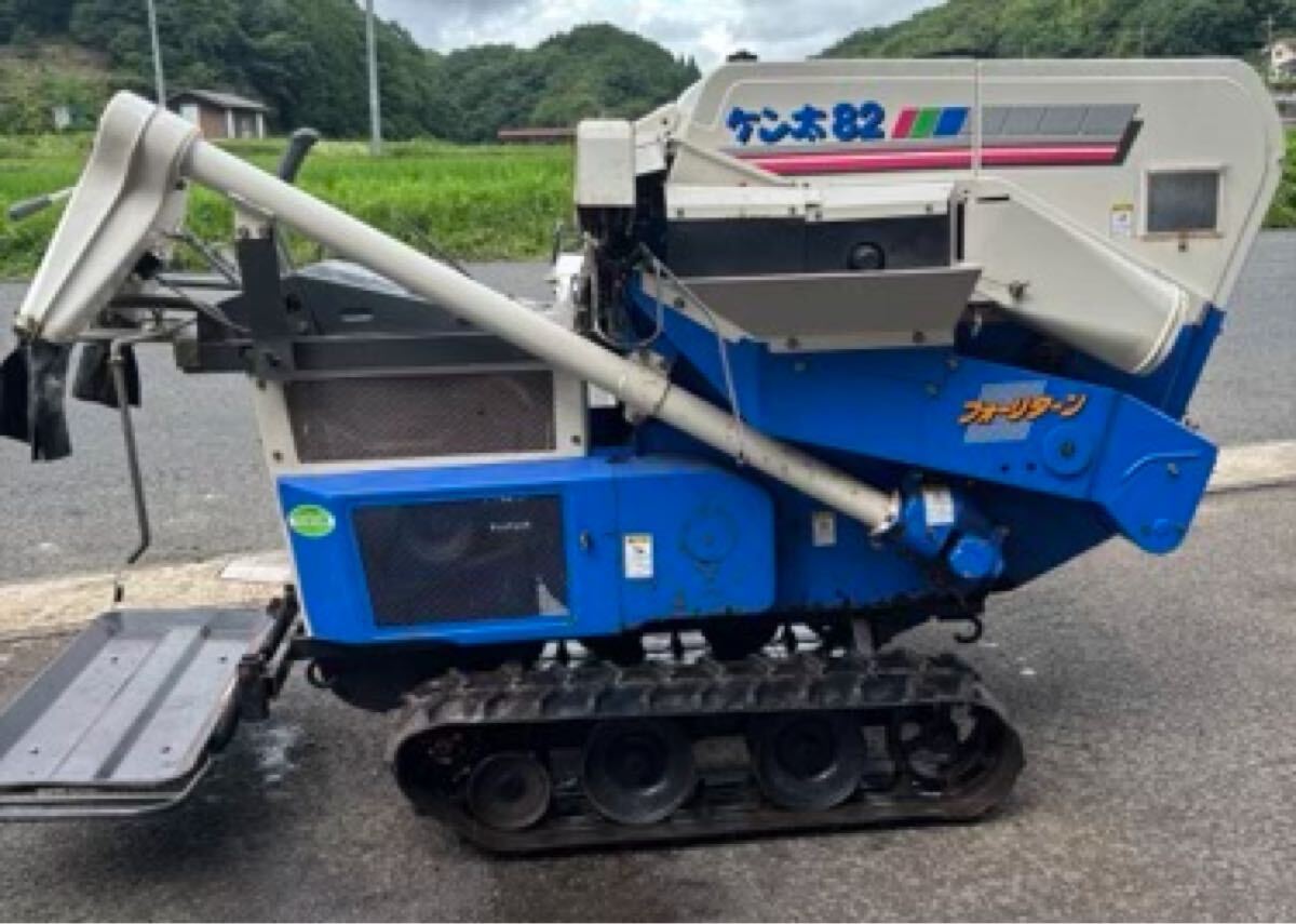 【静岡】　脱穀機　自走式　カンリウハイスレッシャー　中古　【引き取り限定】 脱穀機 中古