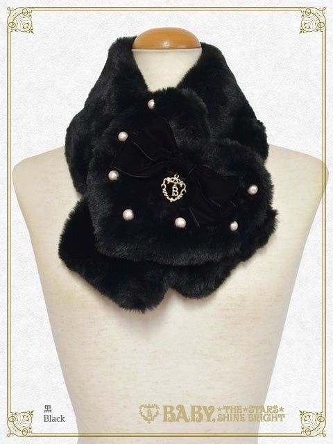 Preview of BABY, THE STARS SHINE BRIGHT Noël Heart Fur Scarf Black Lolita