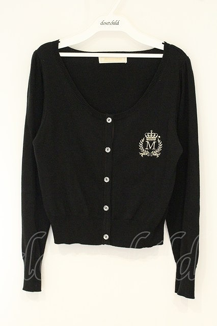 Preview of metamorphose / Emblem Embroidered Cardigan, Black O-26-08-27-024-ME-TO-IG-OS