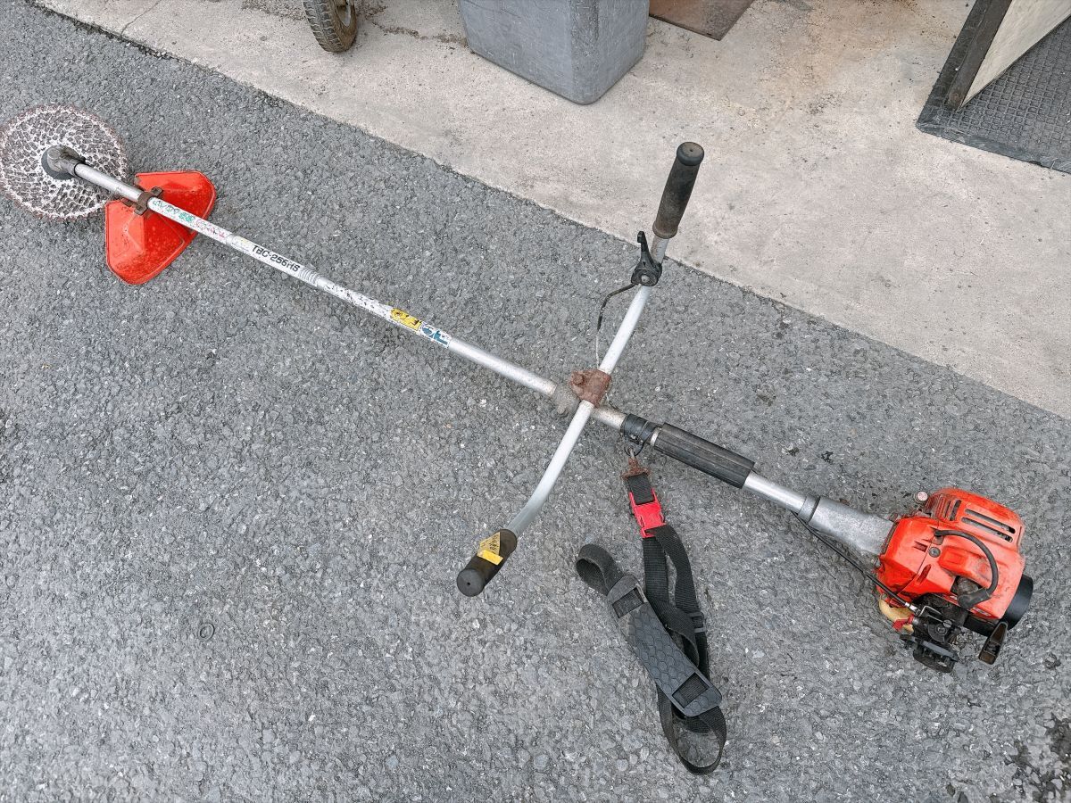 タナカ 刈払機 エンジン