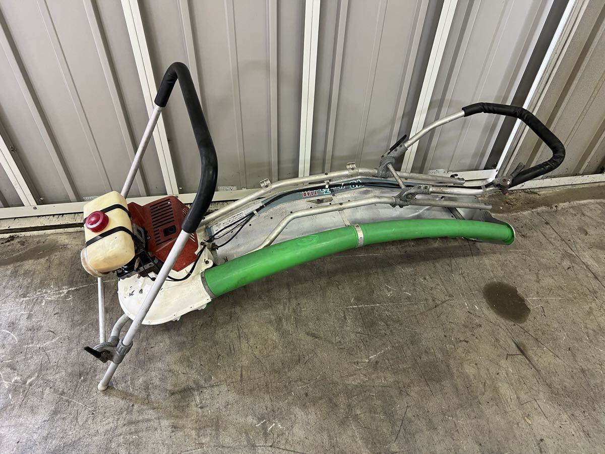茶刈機