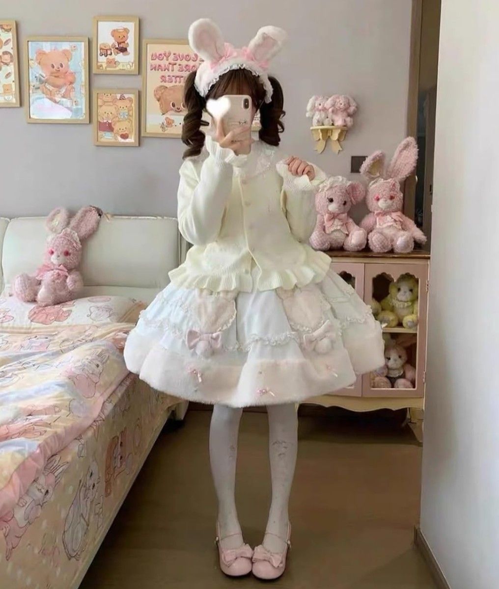 Preview of 【新品未開封】ロリータ系カーディガン 長袖 レース リボン 透かし ニット トップス ハートボタン フリル袖 Mサイズ・ベージュ