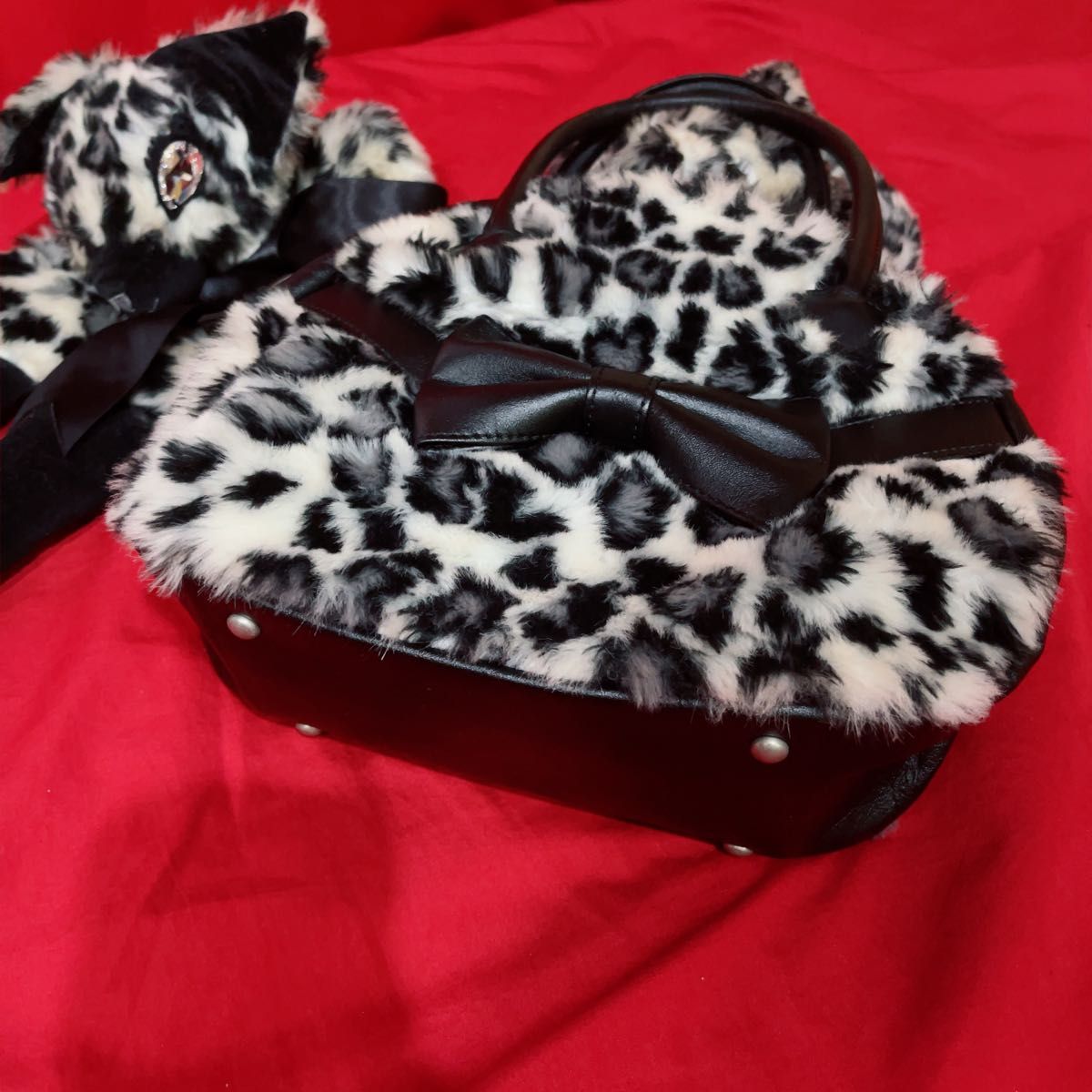 Preview of ALICE and the PIRATES Fox Cat Fur Bag, Leopard Print