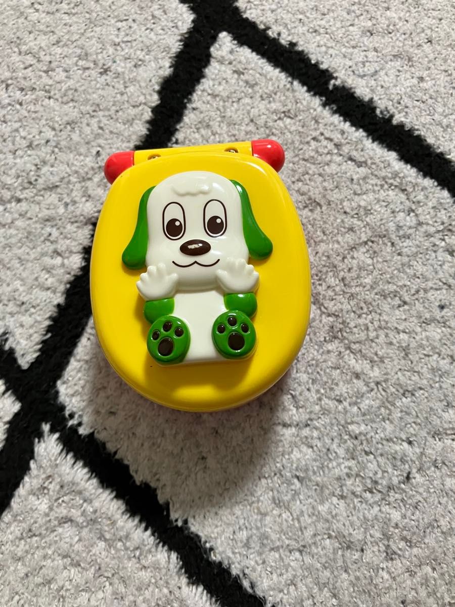Peek-a-boo! Wanwan Folding Cell Phone Style Toys Educational Toys