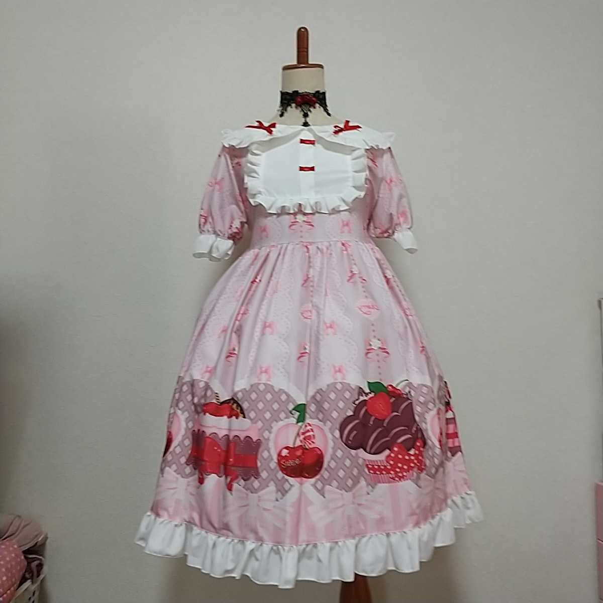 Preview of (Brand new with tags) Lots of ribbon hearts and sweets pattern, frilly hem, bow tie at the back, super cute Lolita dress, size M ☆★