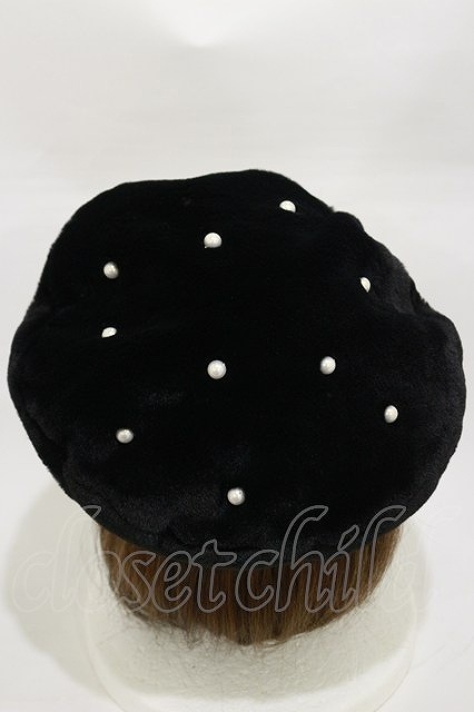 Preview of ALICE and the PIRATES / Pearl Fur Beret Black H-26-09-28-001-PA-AC-NS-ZH