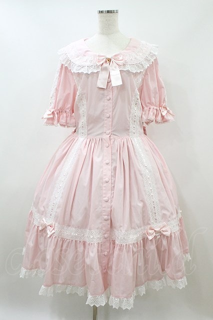 Preview of metamorphose / 【プラスサイズ】はしごレース丸襟半袖ワンピース プラスサイズ ピンク H-26-09-13-021-ME-OP-NS-ZH