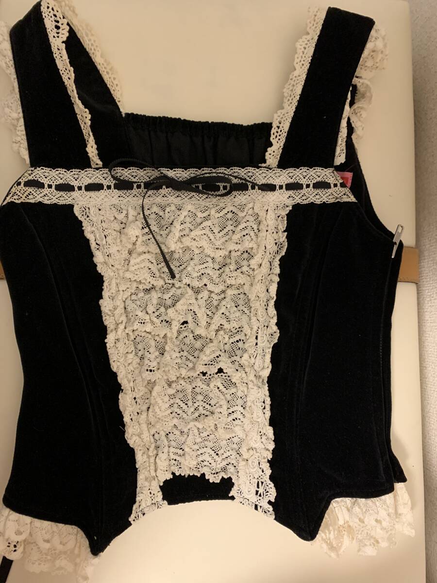 Preview of BABY, THE STARS SHINE BRIGHT Bustier (Black)