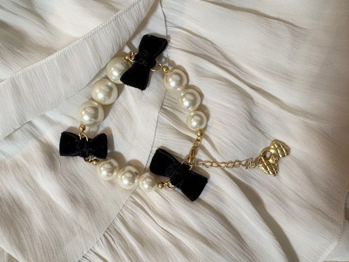 Preview of [Excellent Condition] Angelic Pretty Bracelet