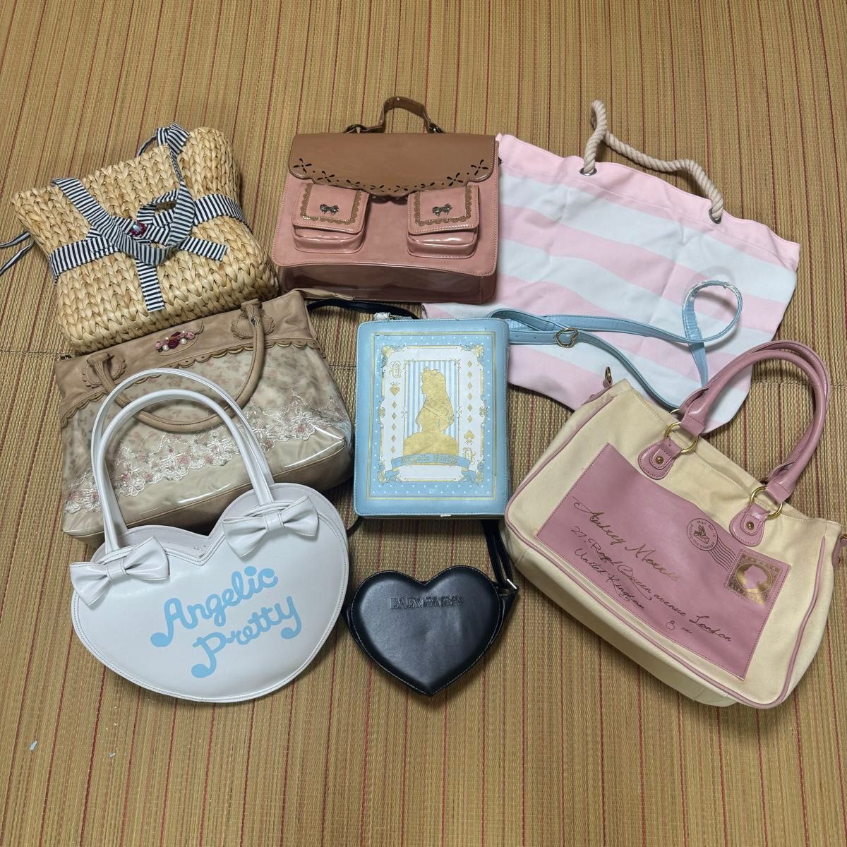 Preview of [Price Negotiable] Angelic Pretty BABY axes femme bag set (bundle sale)