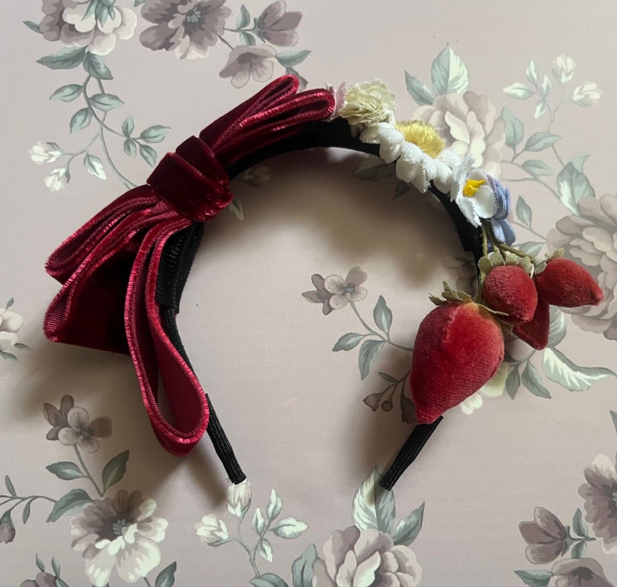 Preview of ネオブライス サイズ いちご ベロア リボン カチューシャ 赤 ロリータ ヘアアクセサリー