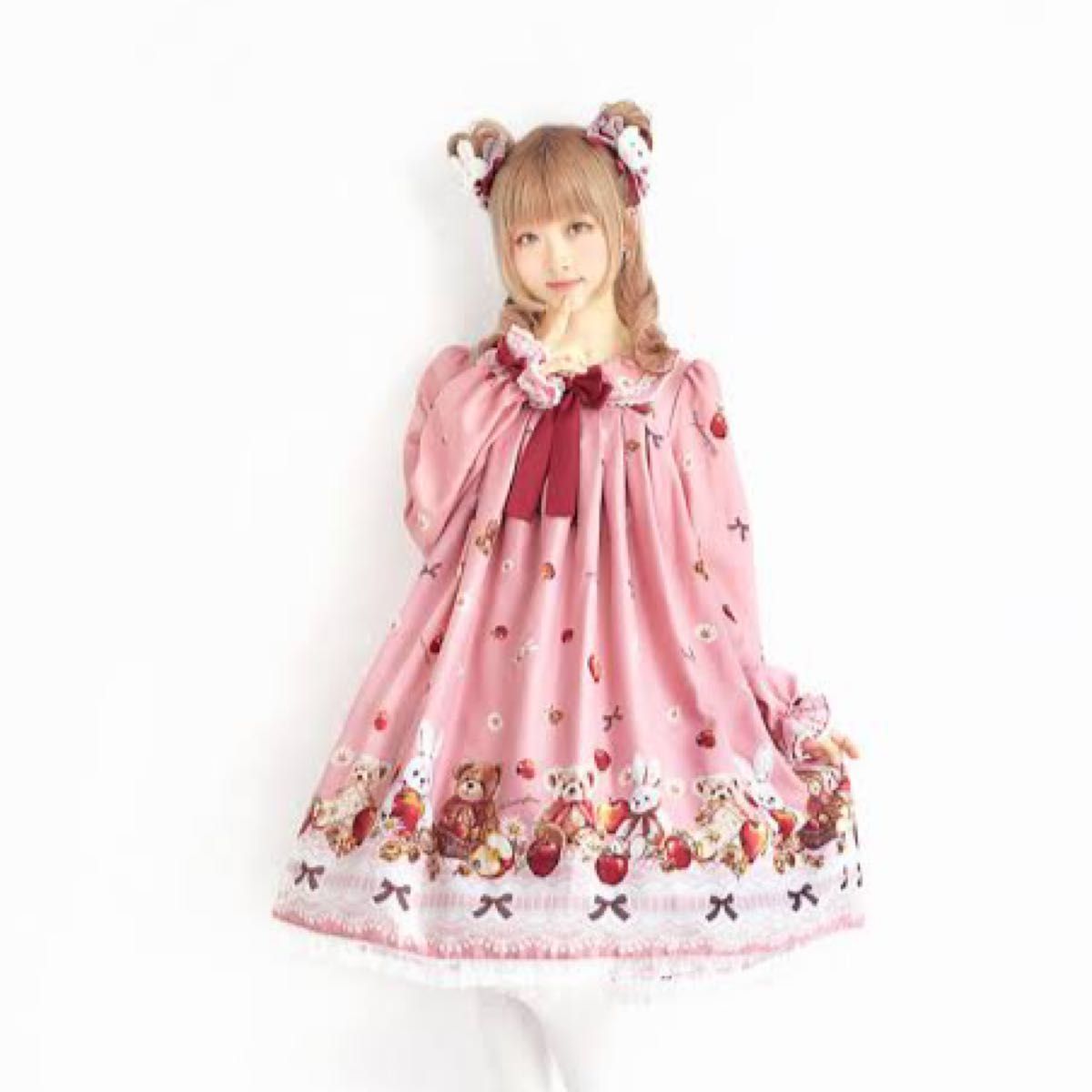Preview of Metamorphose My dear friends Lolita dress, pink, bear and rabbit pattern.