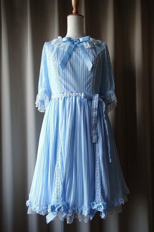 Preview of Shipping included, anonymous delivery. ANGELIC PRETTY dress.