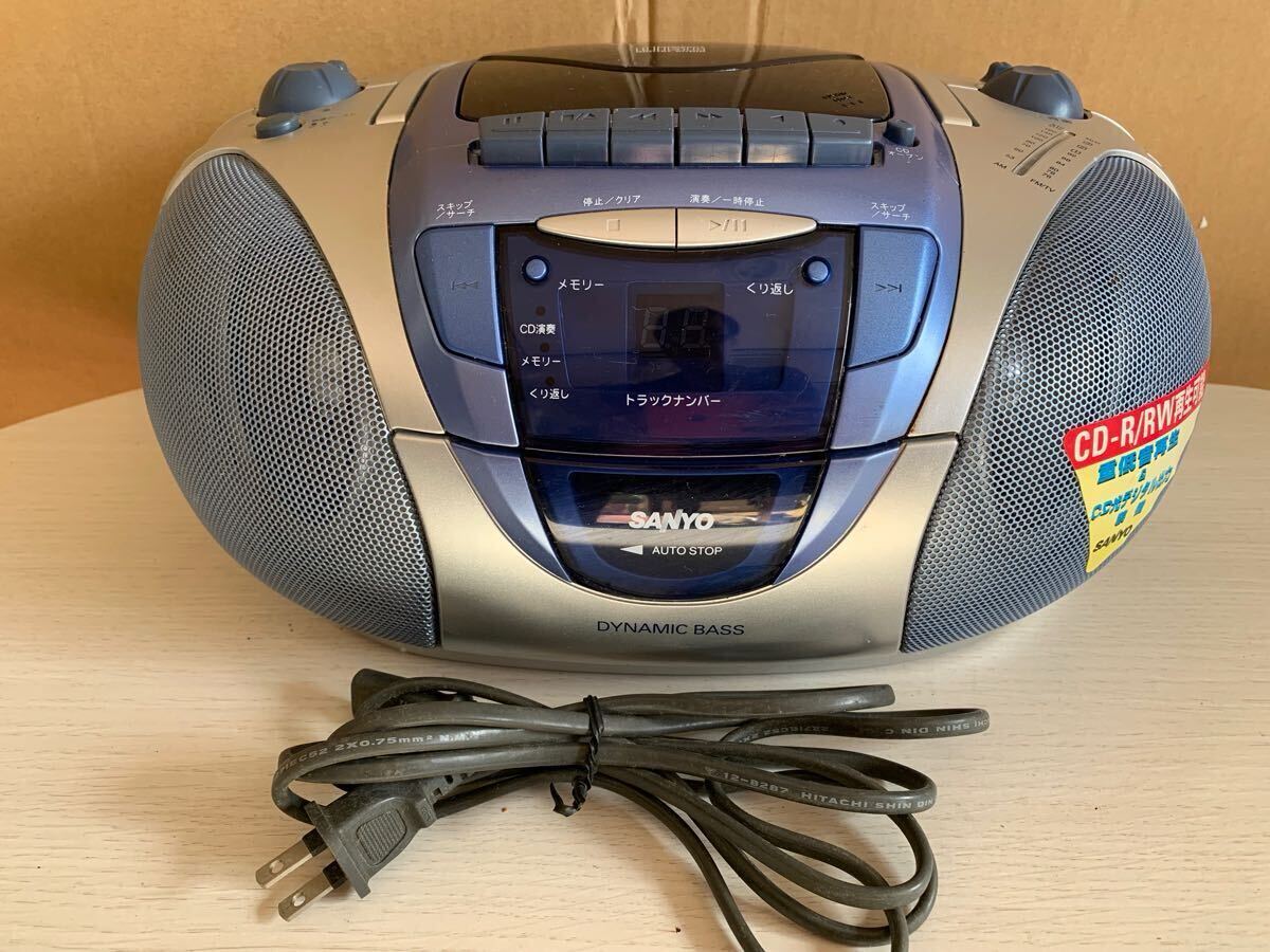 サンヨーZOOSCENE/ラジカセ/PH-Z60/カセットのみ動作OK/現状品 サンヨーZOOSCENE/ラジカセ/PH-Z60/カセットのみ動作OK/現状品