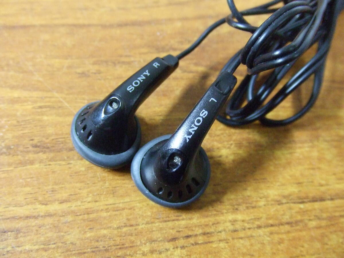 SONY MDR-E242 ソニー 3.5mmステレオイヤホン 希少