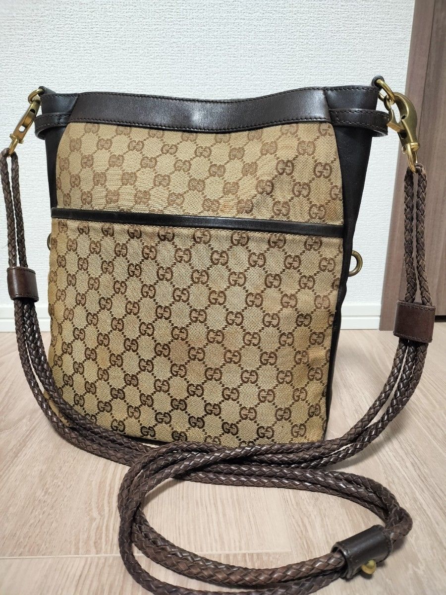 美品 GUCCI グッチ 男女兼用 ベージュ ブラウン シルバー金具 GG