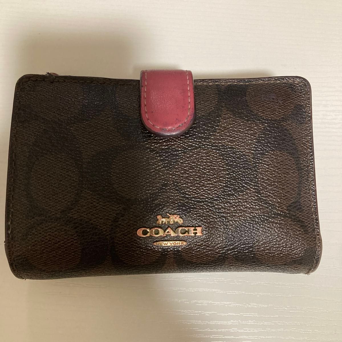 COACH コーチ シグネチャー 二つ折り財布 ブラウン×ピンク | Shop at