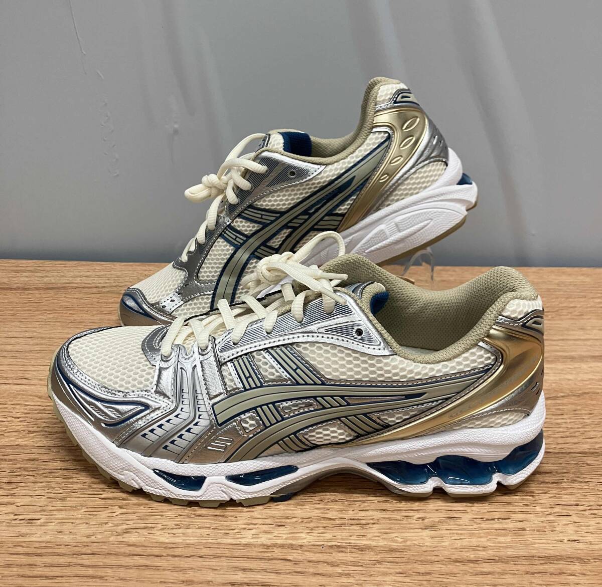 asics kayano 14 cream