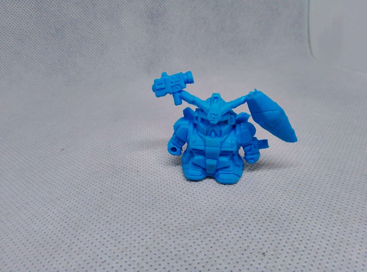 ガン消し　Zガンダム ガン消し Zガンダムの通販 by 悠々㍿｜ラクマ