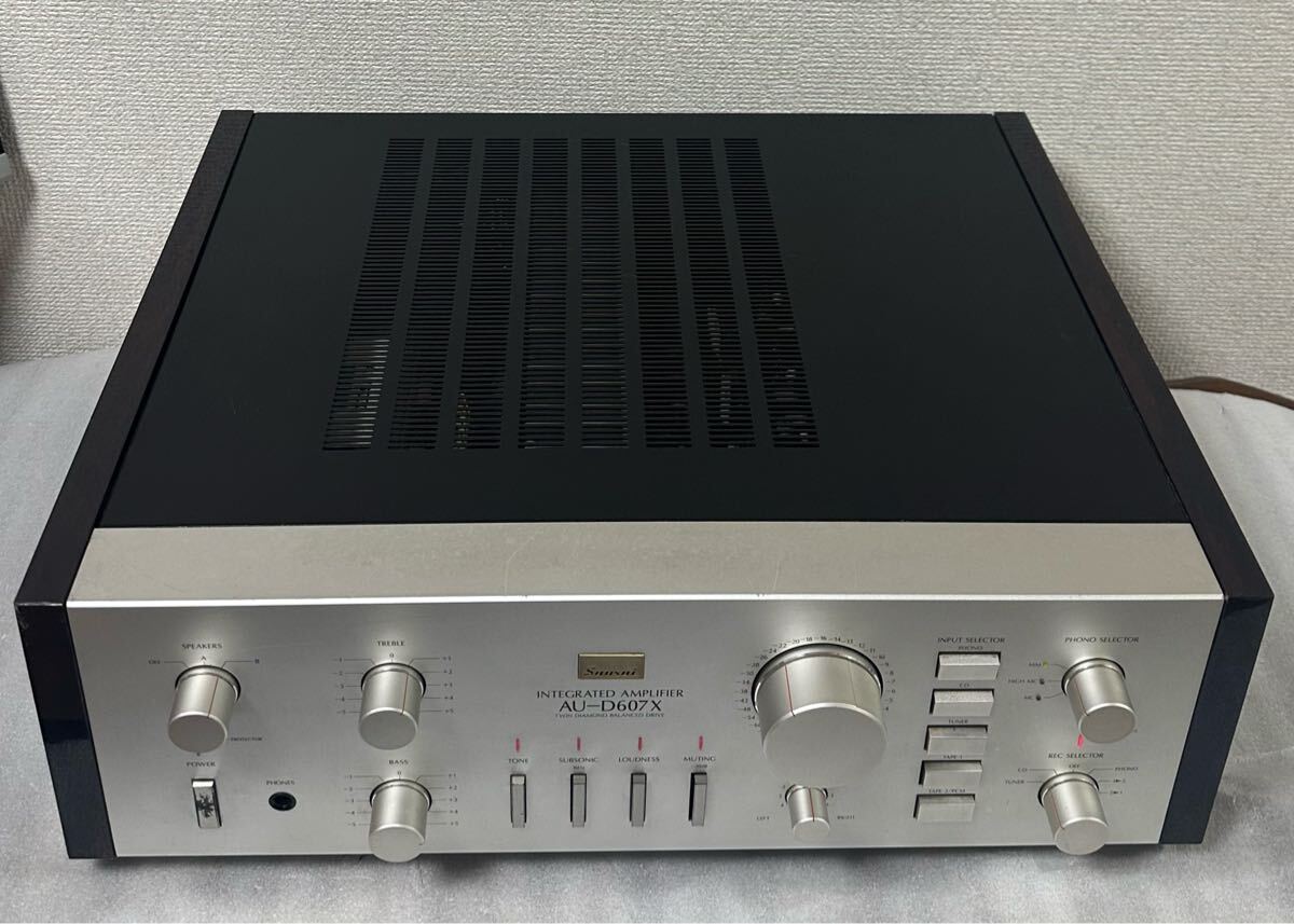 【ジャンク】　サンスイ　AU-1100 プリメインアンプ　オールドサンスイ ジャンク】 サンスイ AU-1100 プリメインアンプ オールド