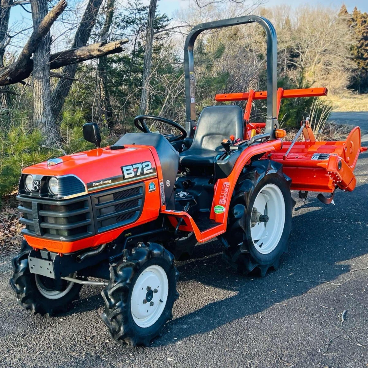 クボタ トラクター ブルトラ B5000 9馬力 4WD 農機具 青森県 五戸町