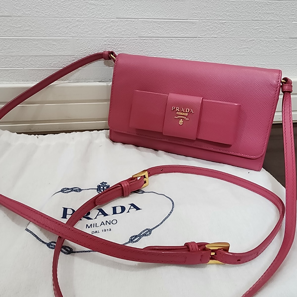 シャネル ノベルティ CHANEL ショルダーバッグ チェーンウォレット