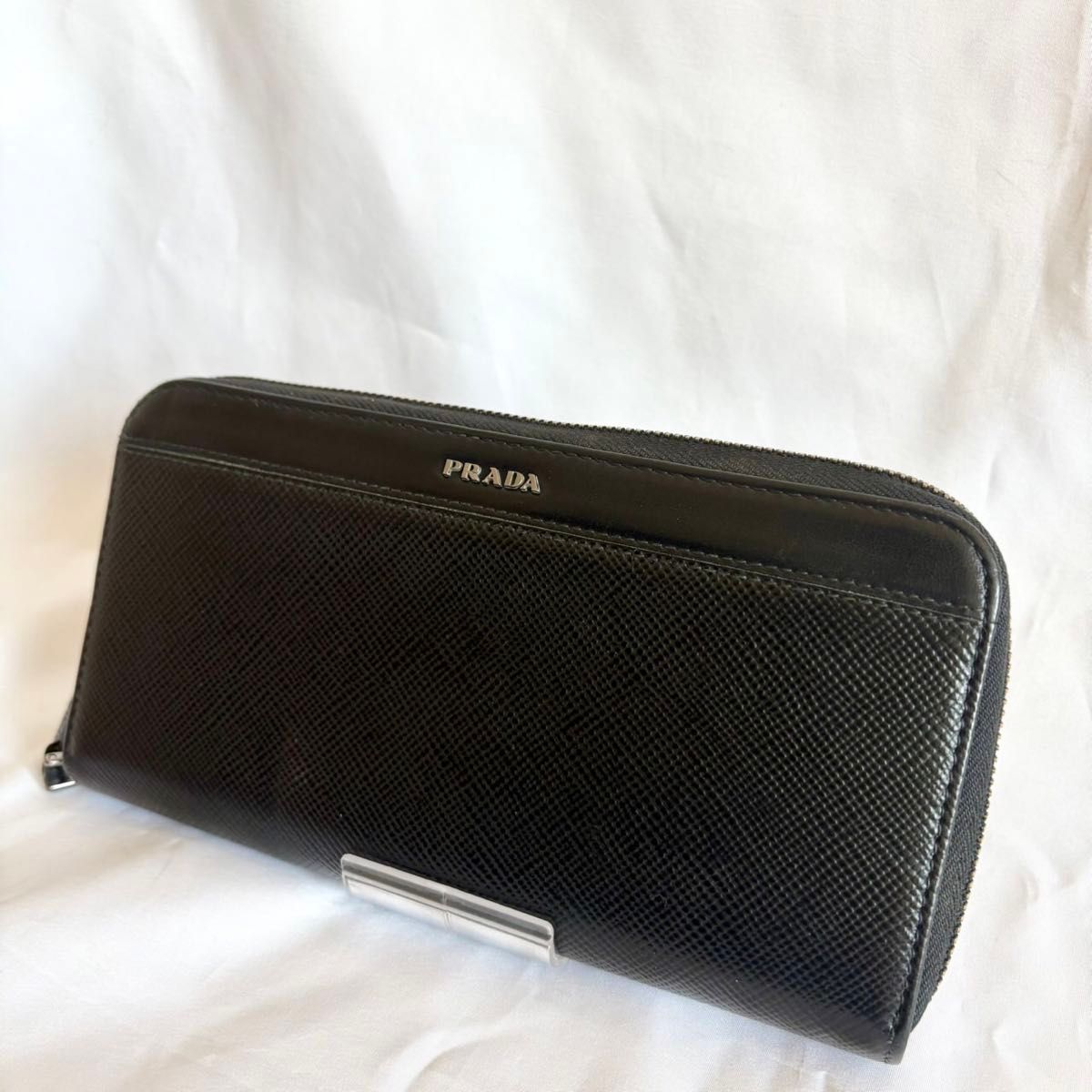 PRADA プラダ サフィアーノ レザー プラダロゴ マネークリップ カード