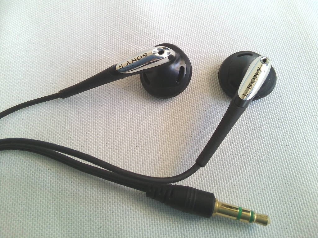 SONY mdr-e0931