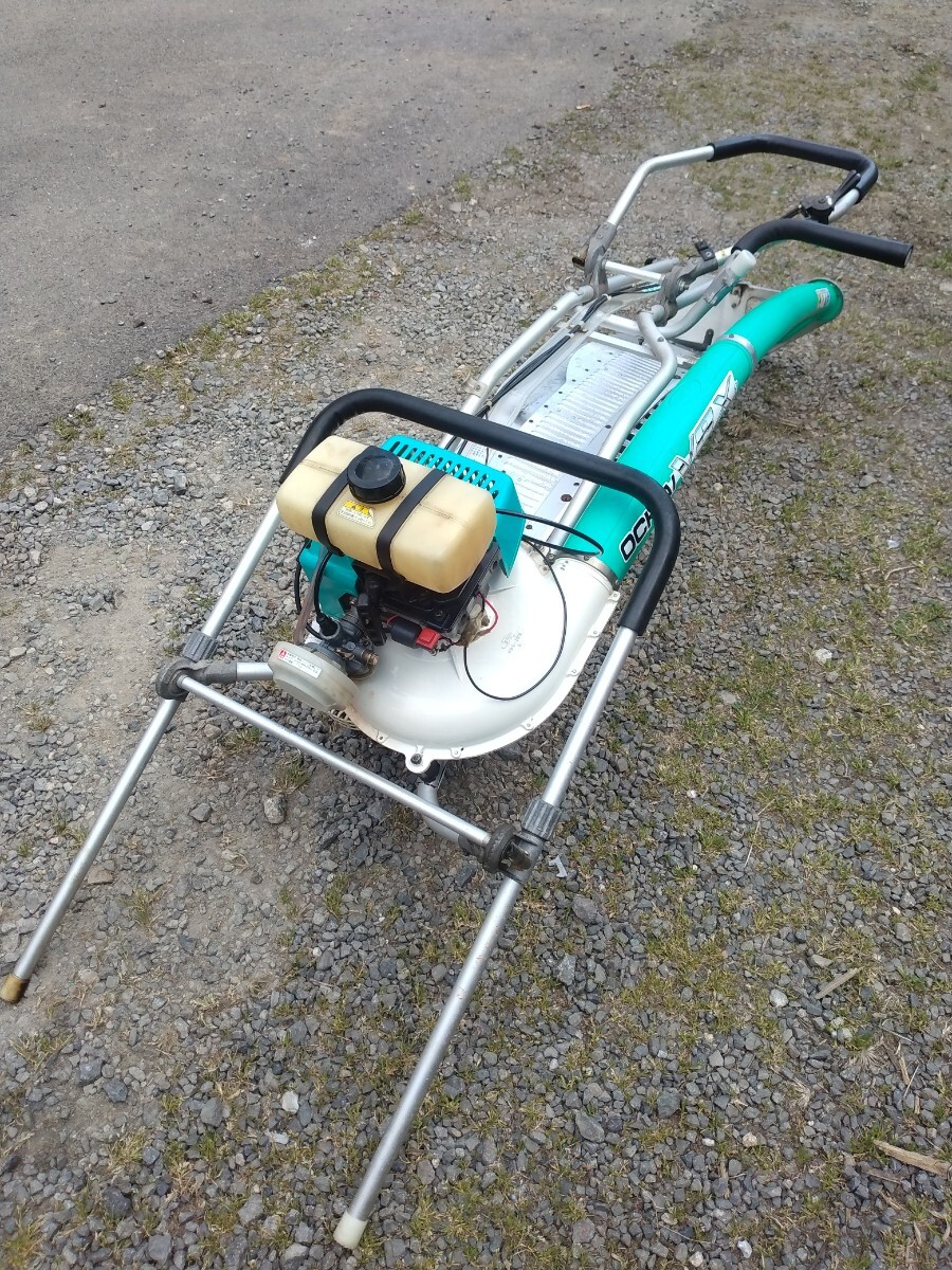 茶刈機