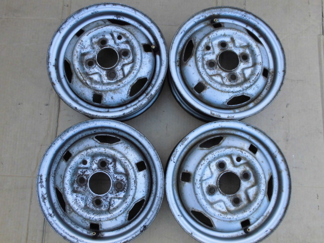 ブラックスチールホイール 軽自動車 軽トラ 箱バン 13X4J PCD100 ブラックスチールホイール 軽自動車 軽トラ 箱バン 13X4J PCD100