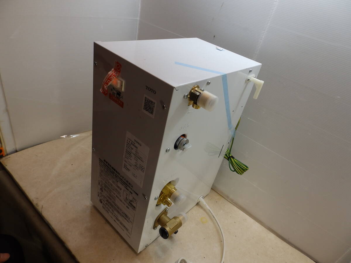 TOTO★小型電気温水器★湯ぽっと☆新品 ○中古品○TOTO○RESK12A2○湯ぽっとキット○貯湯量11.7L