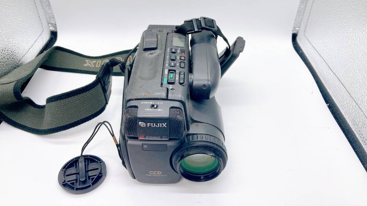 家電FUJIX-8 mc AF ビデオカメラセット 多数付属品あり【4090m】