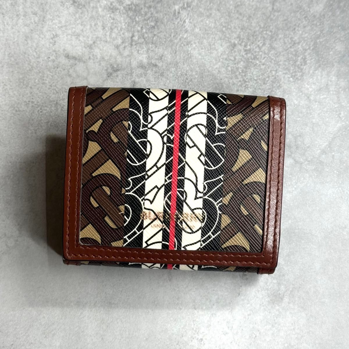 BURBERRY バーバリー 三つ折り財布 ピンク レザー | Shop at