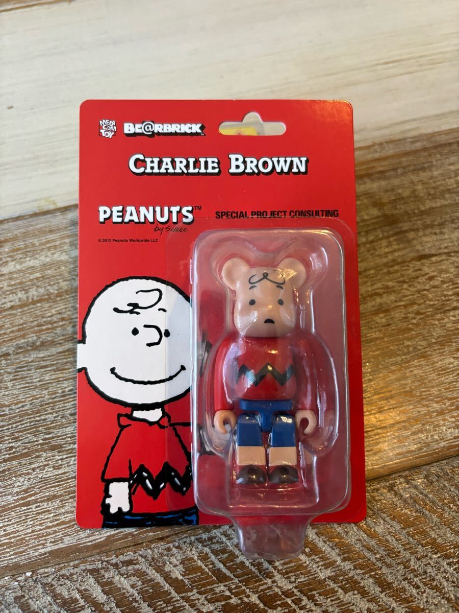 ベアブリック PEANUTS JOE COOL 100% フィギュア Be@rbrick Joe Cool