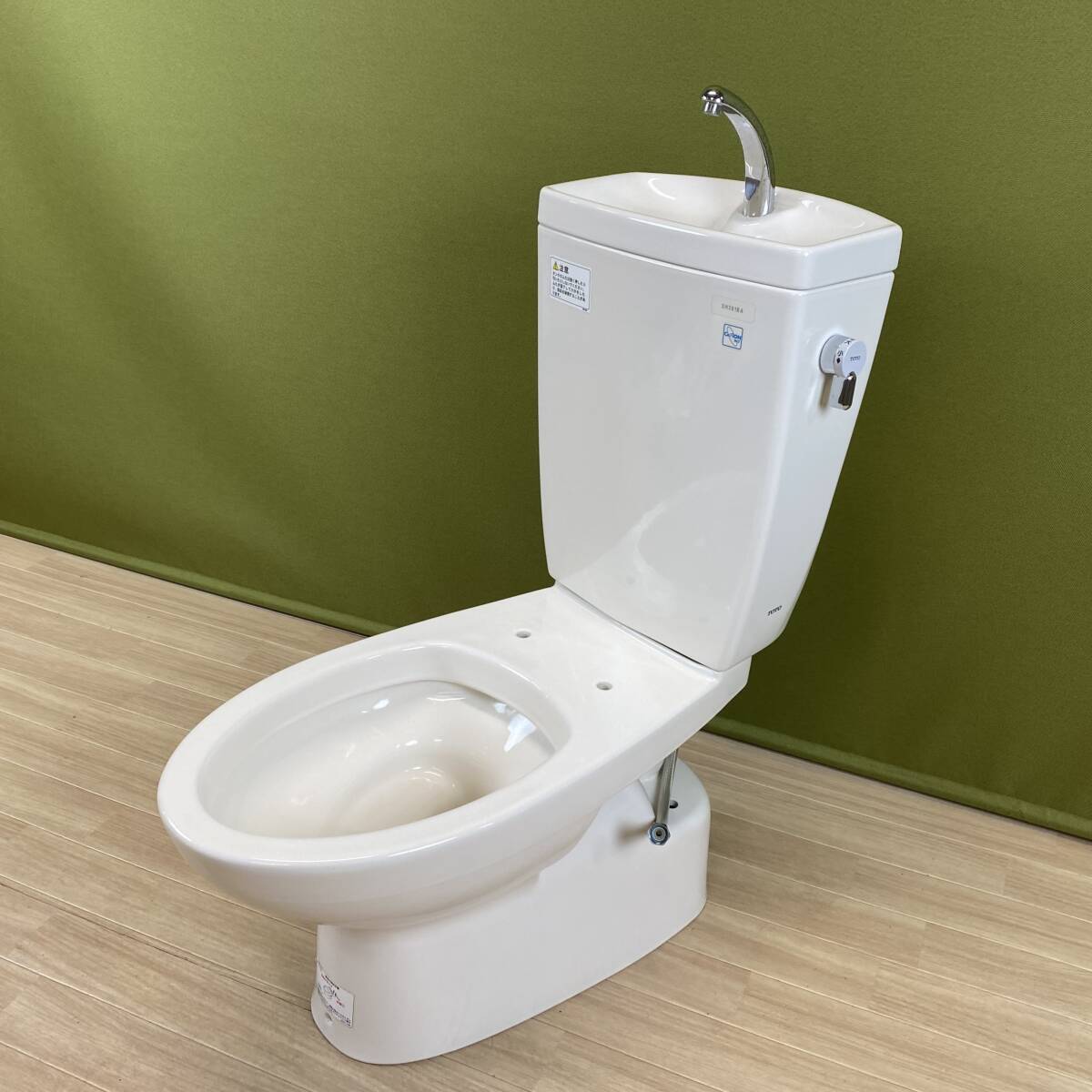 中古】TOTO☆トイレ便器・ロータンクフタ/洋式便器「731・731B」タンク 