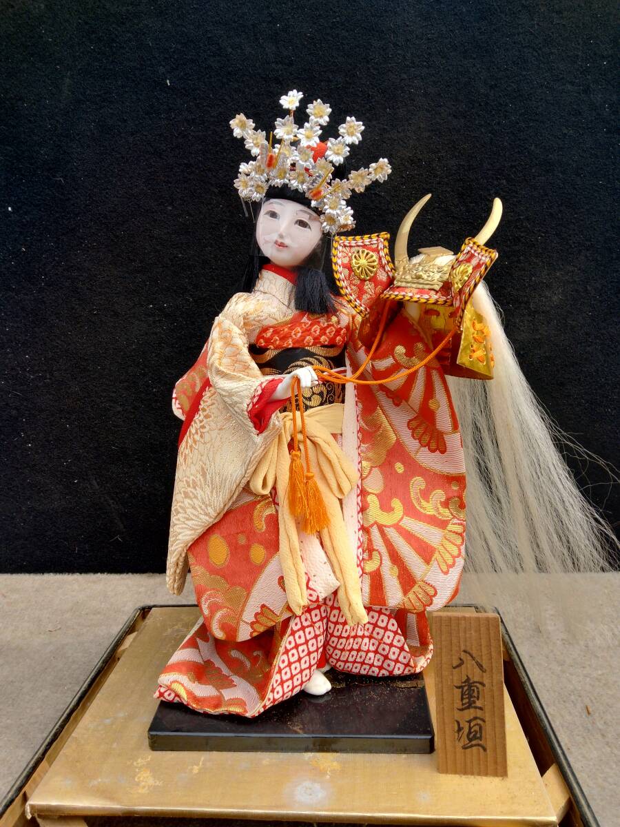 八重垣　日本人形 日本人形 八重垣 新品 歌舞伎 八重垣姫 兜 日本髪 着物 - メルカリ