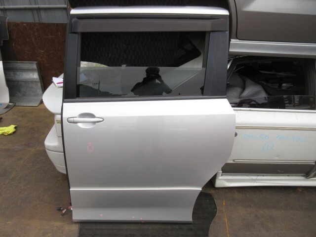 ZRR70 ノア　パワースライドドア　左右　新品　ボクシー ZRR70 ノア パワースライドドア 左右 新品 ボクシー トヨタ