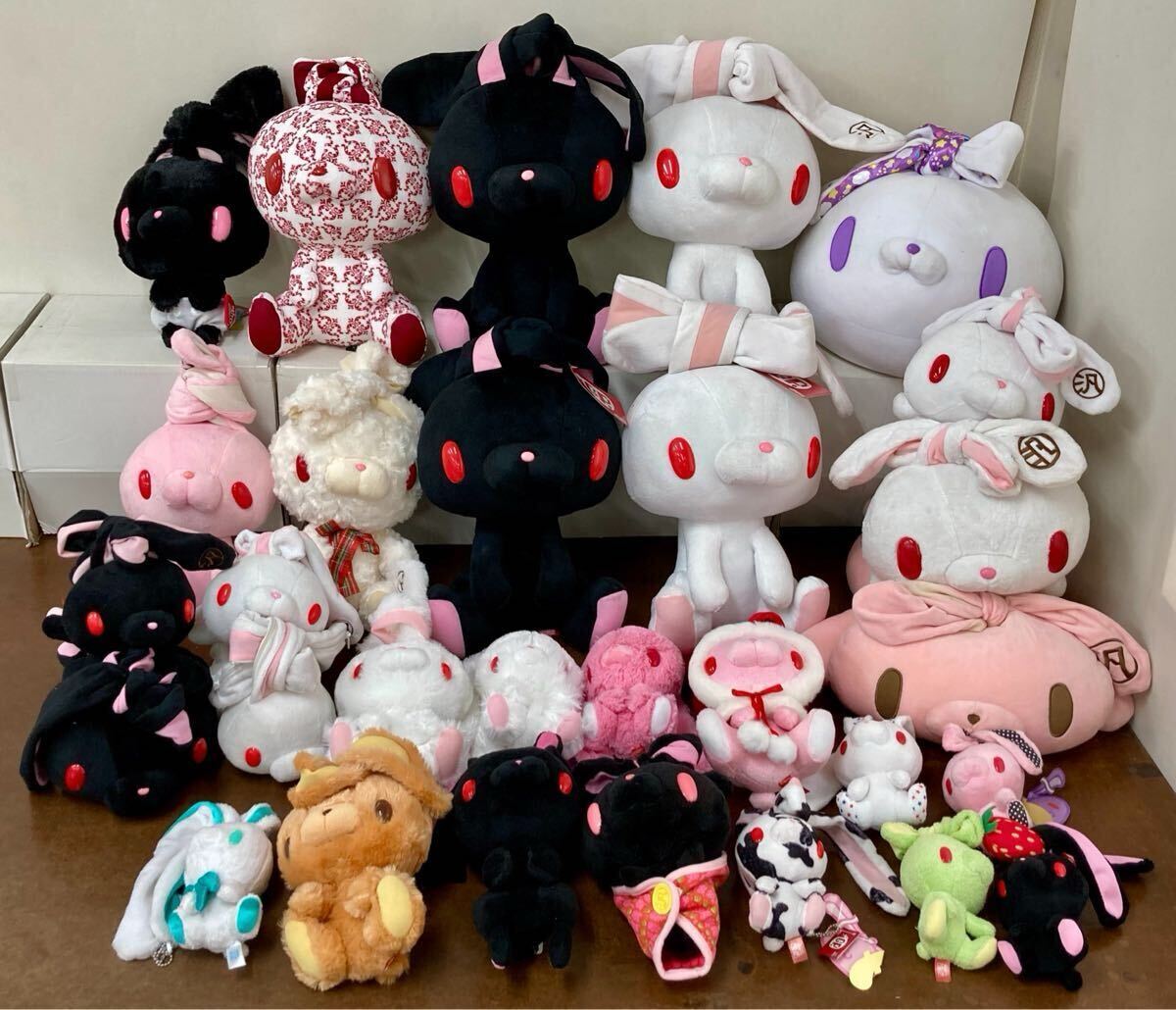 汎用うさぎ いちご CGP 382 ぬいぐるみキーホルダー