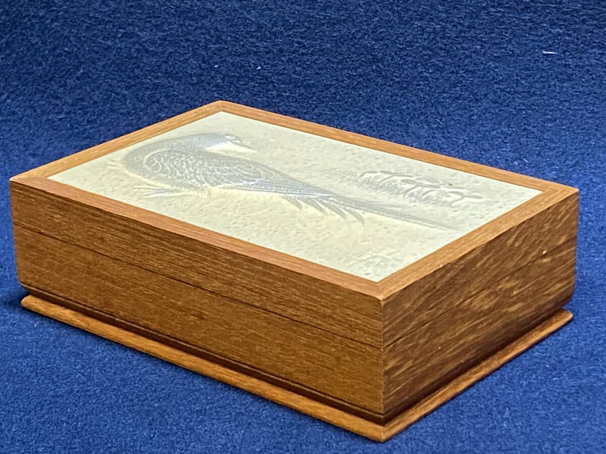 美術品 帖佐美行／『香る秋』帯留め／文化勲章受賞／彫金／箱書落款入桐箱