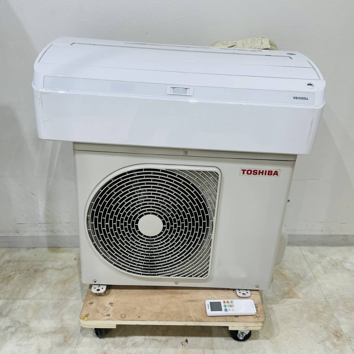 東芝 RAS-E225AR エアコン 2018年製