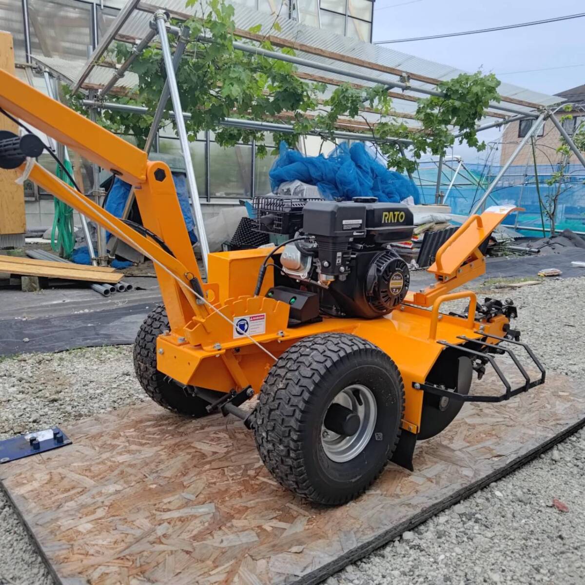 滋賀） ニプロ 溝堀機 トレンチャー OM-310 (D) PTOジョイント付き