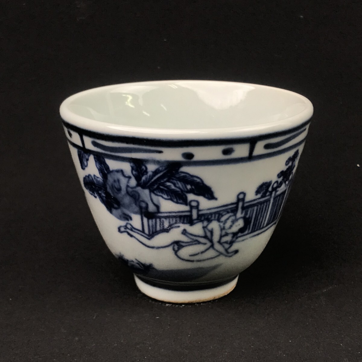 青花 碗 古染付 花弁文様 中国美術(メ1696) 中国美術 染付 青花碗 清時代 【公式通販】