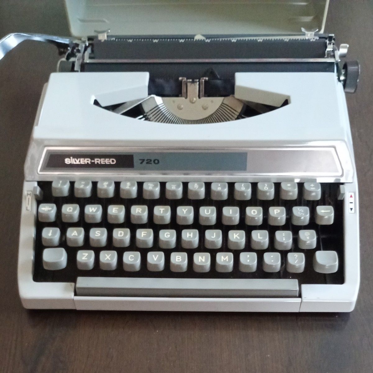Silver reed タイプライター