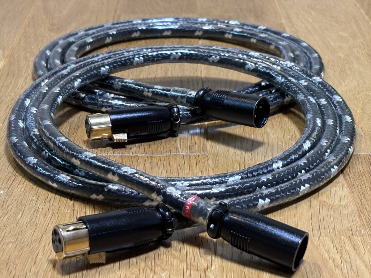 WIREWORLD EQUINOX 6 ワイヤーワールド エクイノックス6) Wireworld Equinox 6 XLR Cables; 1m Pair Interconnects - The