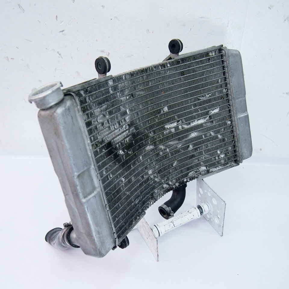 スズキ RGV250γ SP VJ23A-1010** ラウンド ラジエーター DBQO
