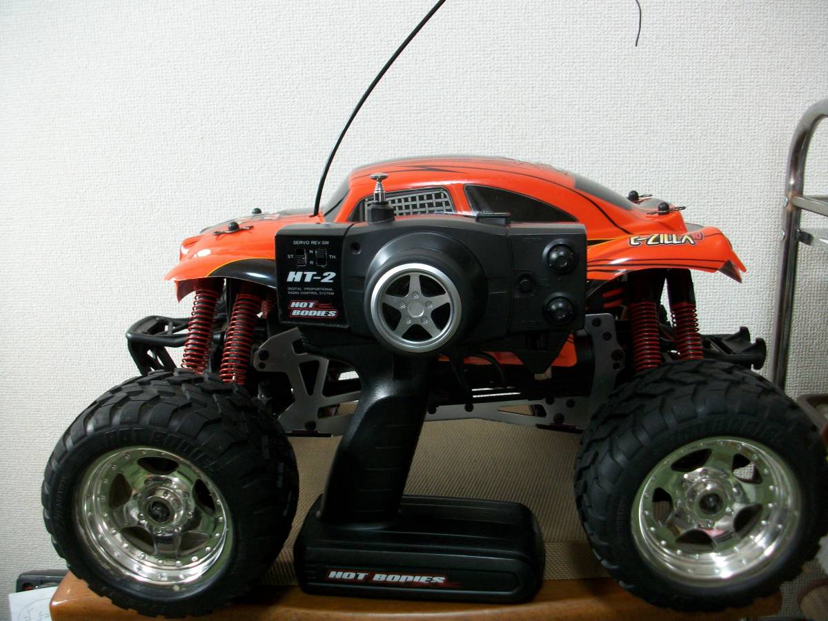 ☆送料無料☆ジャンク HPI ミニジーラ ラジコン プロポメカ バッテリー