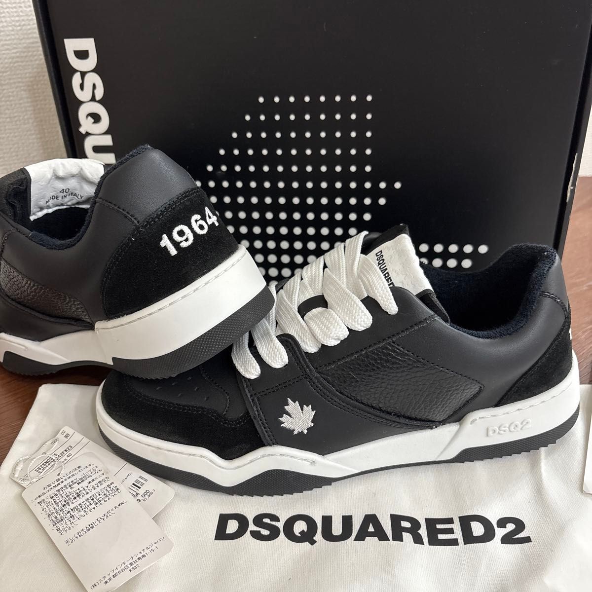 極美品 プラダ PRADA スニーカー ビッグロゴ デカロゴ 26㎝ 7 レザー